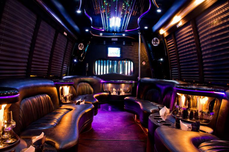 Cincinnati 22 Passenger Party Bus Interior