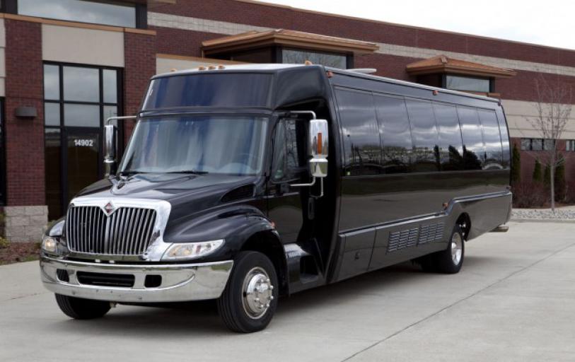 Cincinnati 35 Passenger Party Bus